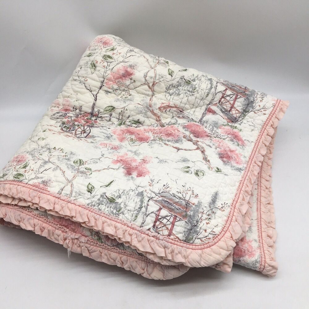 Vtg Pink White Floral Quilted Bedspread Coverlet Cottagecore 75x77” READ Distres